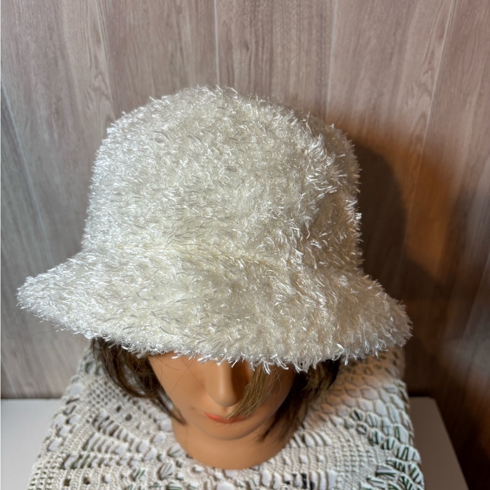 Cozy White Fuzzy Fluffy Bucket Hat